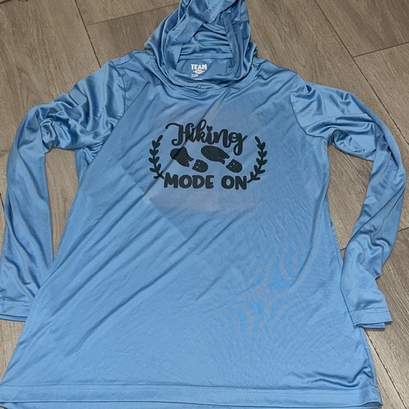 Team 365 Tops - Blue Hiking light weight Hoodie size large